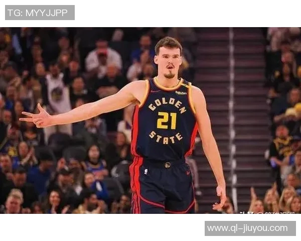 勇士边线球发给波斯特遭犯规76人成功挑战引发争议